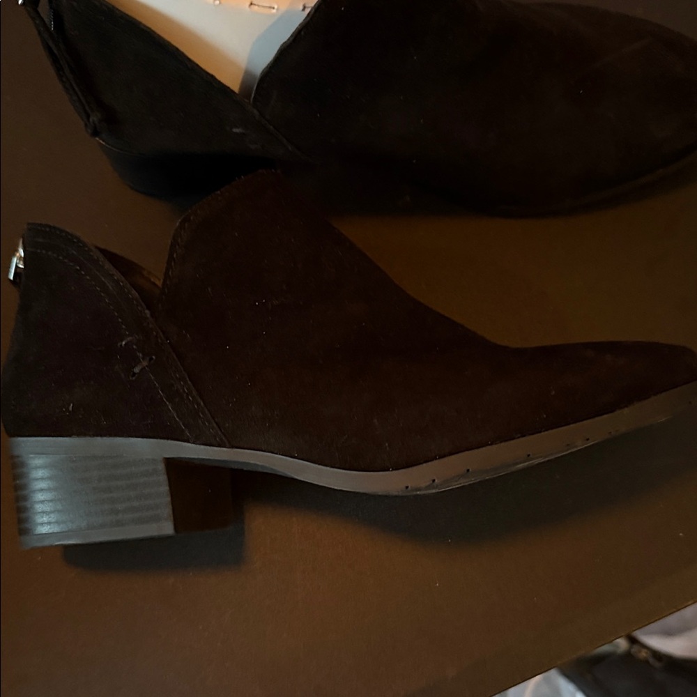Kenneth Cole Elegant Black Ankle Boots